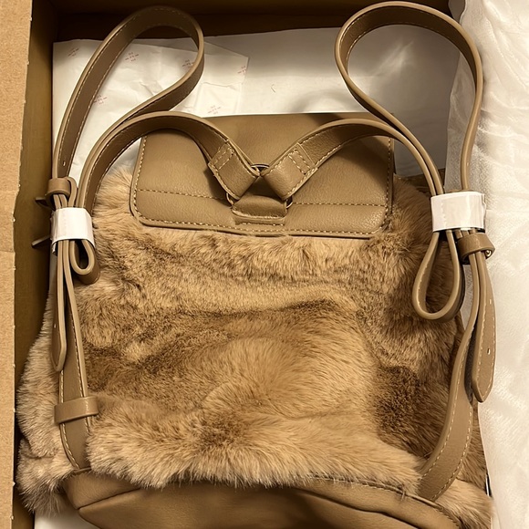 BNWT Zara Tan Backpack - Picture 4 of 6